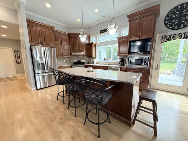 1604 BELLEVUE BOULEVARD, Fond Du Lac, WI 54937