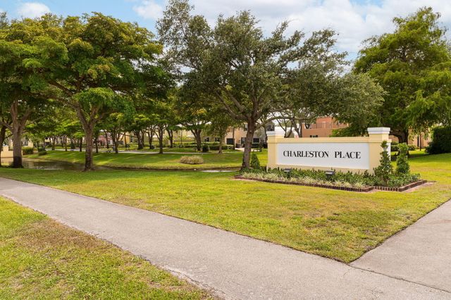 5877 Bartram Street, Boca Raton, FL 33433