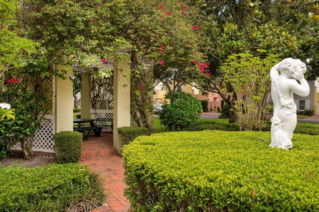 5877 Bartram Street, Boca Raton, FL 33433