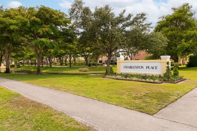 5877 Bartram Street, Boca Raton, FL 33433
