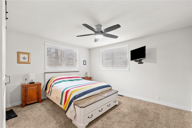 2 Purfleet Drive, Bella Vista, AR 72715