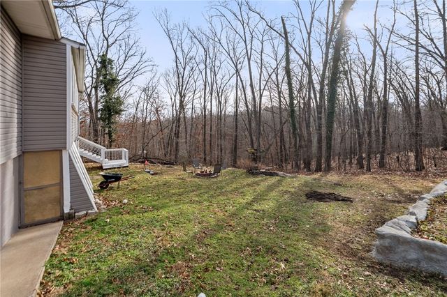 2 Purfleet Drive, Bella Vista, AR 72715