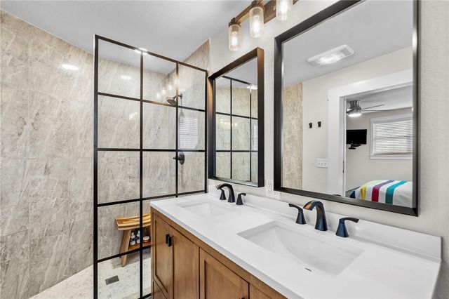 2 Purfleet Drive, Bella Vista, AR 72715