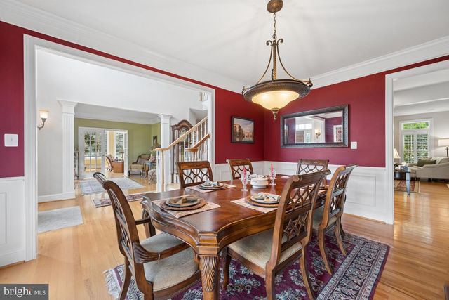 9808 PEMBROKE DR, Hagerstown, MD 21740