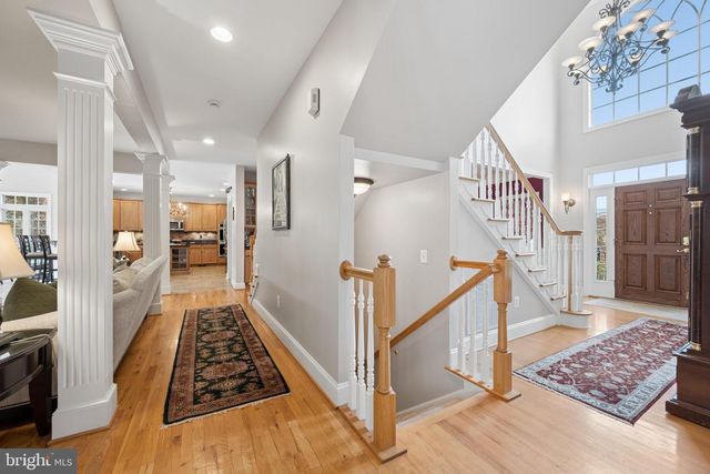 9808 PEMBROKE DR, Hagerstown, MD 21740