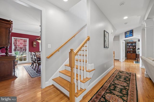 9808 PEMBROKE DR, Hagerstown, MD 21740