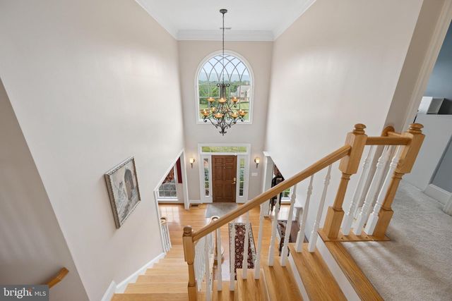9808 PEMBROKE DR, Hagerstown, MD 21740