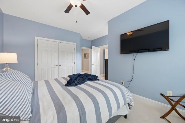9808 PEMBROKE DR, Hagerstown, MD 21740