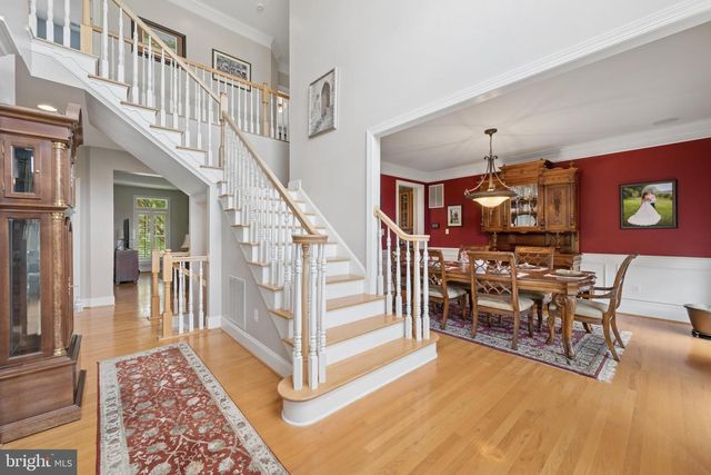9808 PEMBROKE DR, Hagerstown, MD 21740
