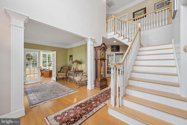 9808 PEMBROKE DR, Hagerstown, MD 21740