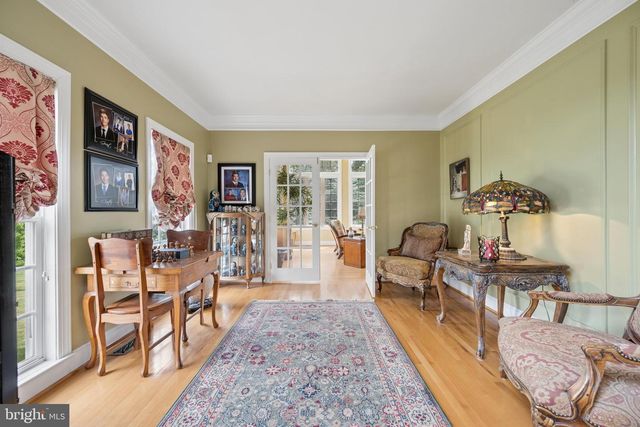 9808 PEMBROKE DR, Hagerstown, MD 21740