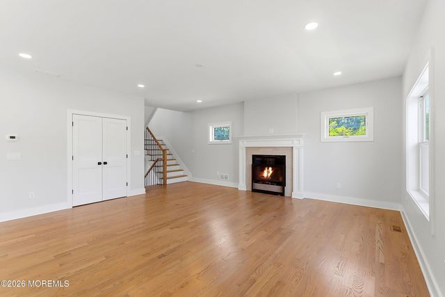 56 W Washington Avenue, Atlantic Highlands, NJ 07716