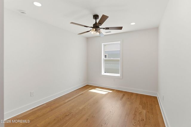 56 W Washington Avenue, Atlantic Highlands, NJ 07716
