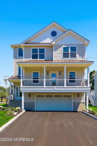 56 W Washington Avenue, Atlantic Highlands, NJ 07716