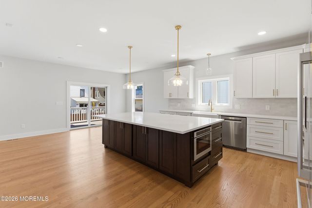 56 W Washington Avenue, Atlantic Highlands, NJ 07716