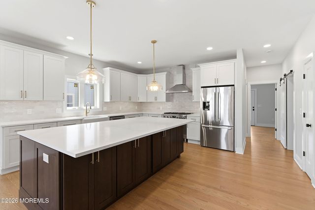56 W Washington Avenue, Atlantic Highlands, NJ 07716