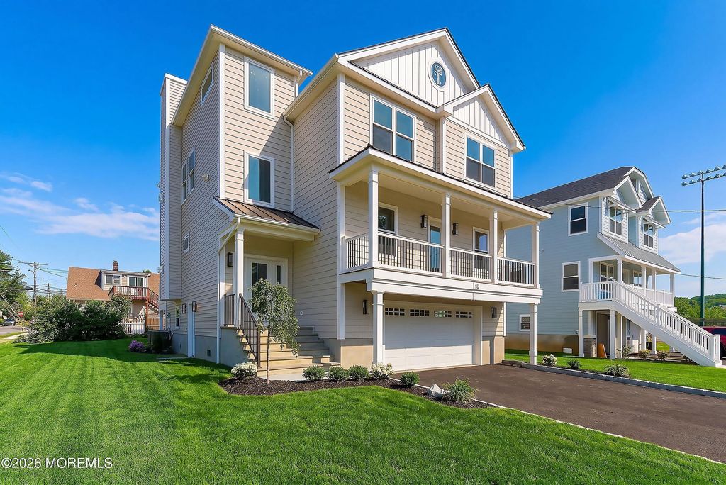56 W Washington Avenue, Atlantic Highlands, NJ 07716