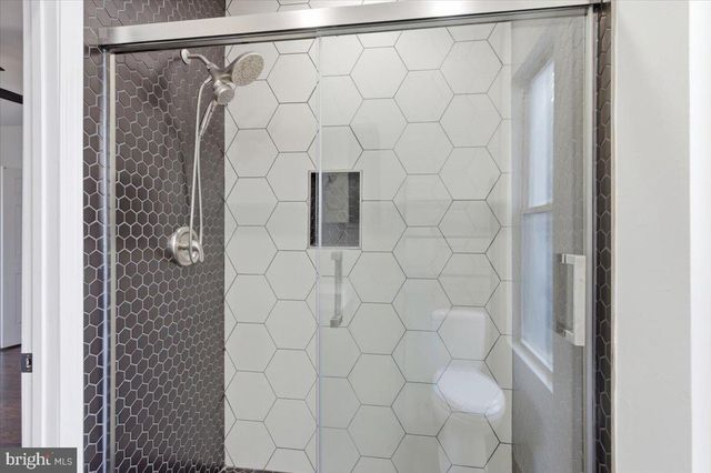 1265 MORSE ST NE, Washington, DC 20002