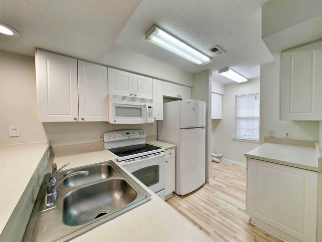 195 Egret Run Ln Unit 722, Pawleys Island, SC 29585