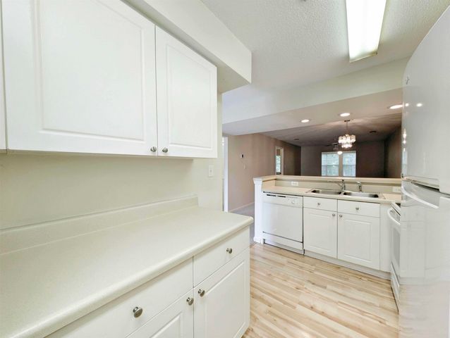 195 Egret Run Ln Unit 722, Pawleys Island, SC 29585