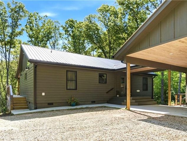 191 Oakwood Road, Blairsville, GA 30512