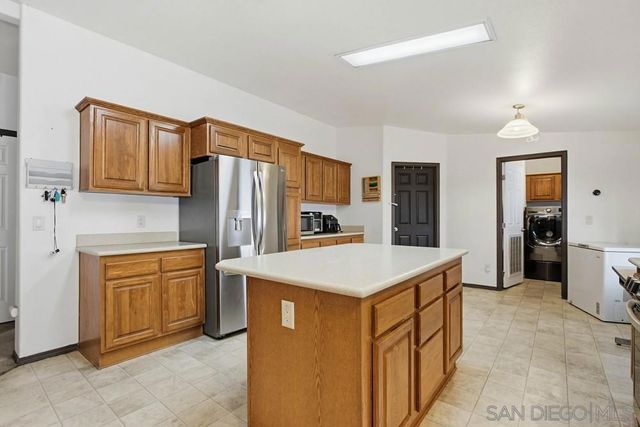 9100 Single Oak Dr. 33, Lakeside, CA 92040