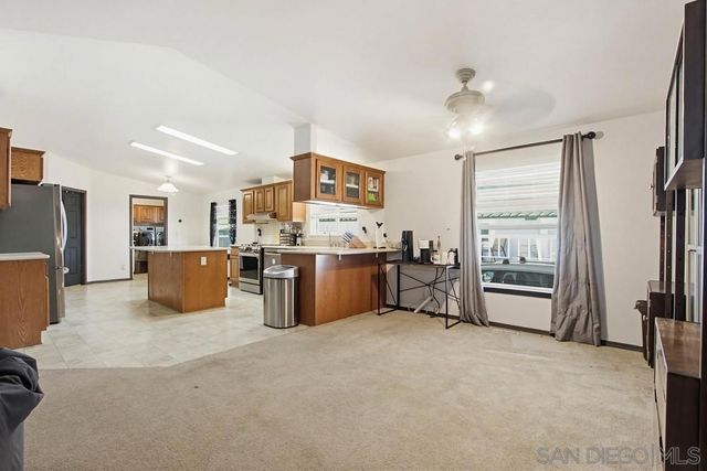 9100 Single Oak Dr. 33, Lakeside, CA 92040