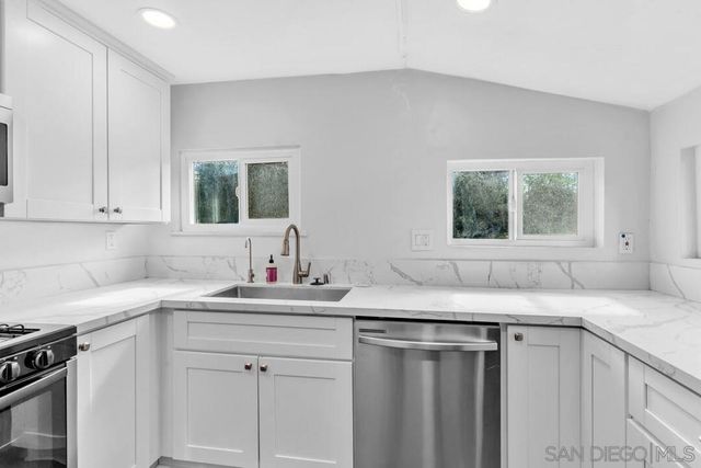 1222 24 Willowside Ter, Alpine, CA 91901