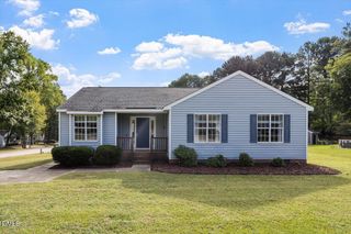 401 Vista Springs Circle, Holly Springs, NC 27540