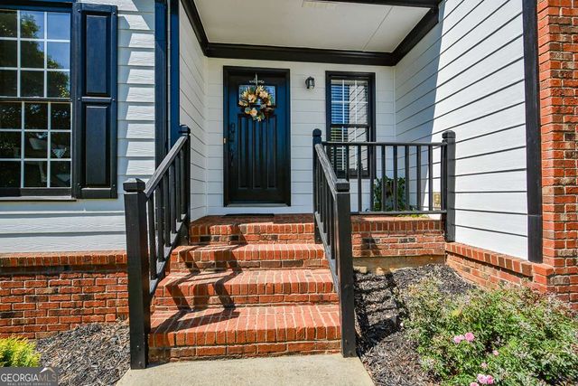 10 Arbor Hills S Road S, Talking Rock, GA 30175