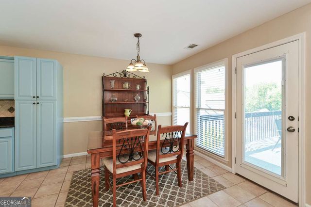 10 Arbor Hills S Road S, Talking Rock, GA 30175