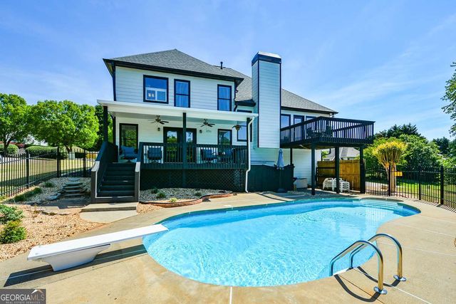 10 Arbor Hills S Road S, Talking Rock, GA 30175