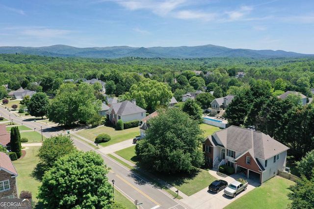 10 Arbor Hills S Road S, Talking Rock, GA 30175