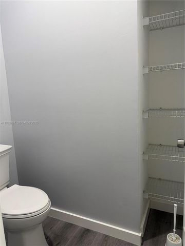 1271 NE 40th Rd 1271, Homestead, FL 33033