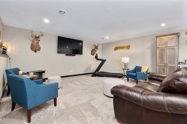 18087 22nd Avenue, Chippewa Falls, WI 54729