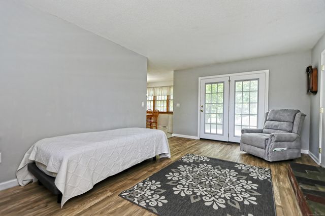 55 Kings Highway, North Haven, CT 06473