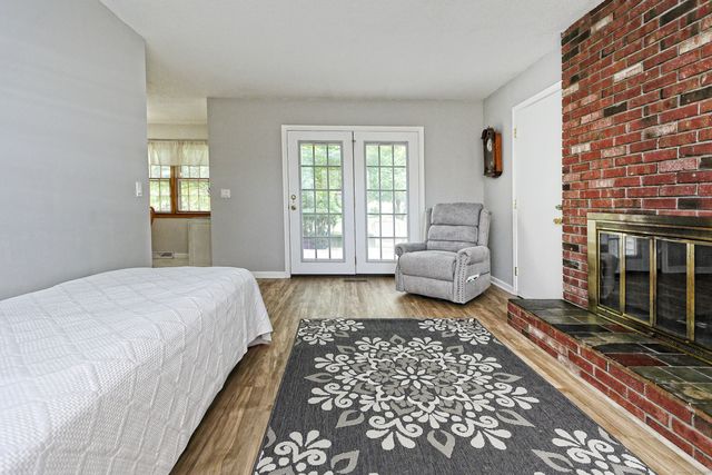 55 Kings Highway, North Haven, CT 06473