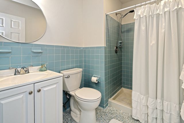 55 Kings Highway, North Haven, CT 06473