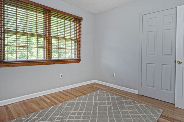 55 Kings Highway, North Haven, CT 06473