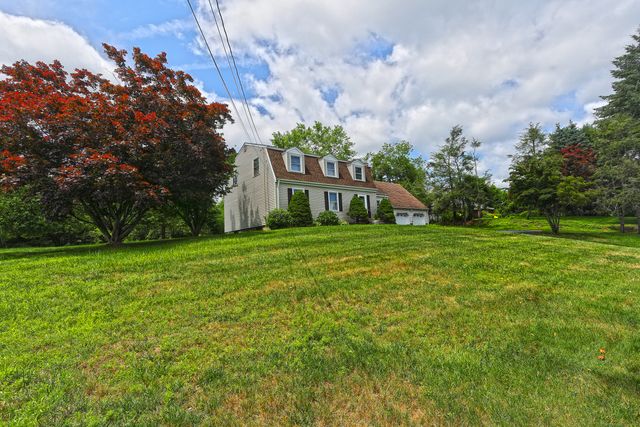 55 Kings Highway, North Haven, CT 06473