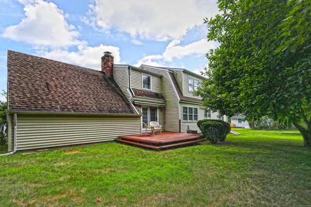 55 Kings Highway, North Haven, CT 06473