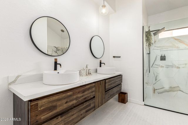 1232 E GRANADA Street, Mesa, AZ 85203