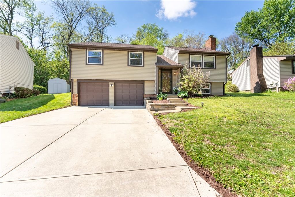228 Horseshoe Circle, South Fayette, PA 15017