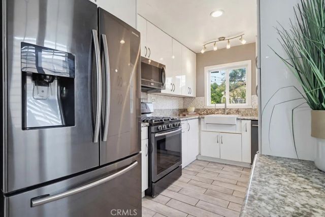 3324 Maine, Long Beach, CA 90806
