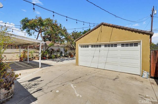 3324 Maine, Long Beach, CA 90806