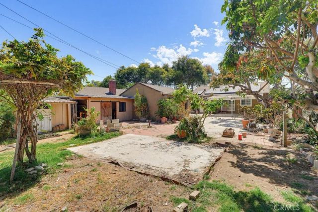 3324 Maine, Long Beach, CA 90806