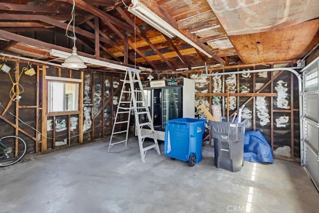 3324 Maine, Long Beach, CA 90806