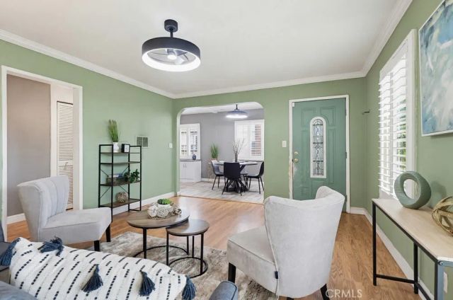 3324 Maine, Long Beach, CA 90806