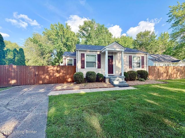 5411 Distler Ln, Louisville, KY 40258