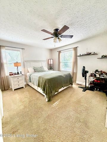 5411 Distler Ln, Louisville, KY 40258